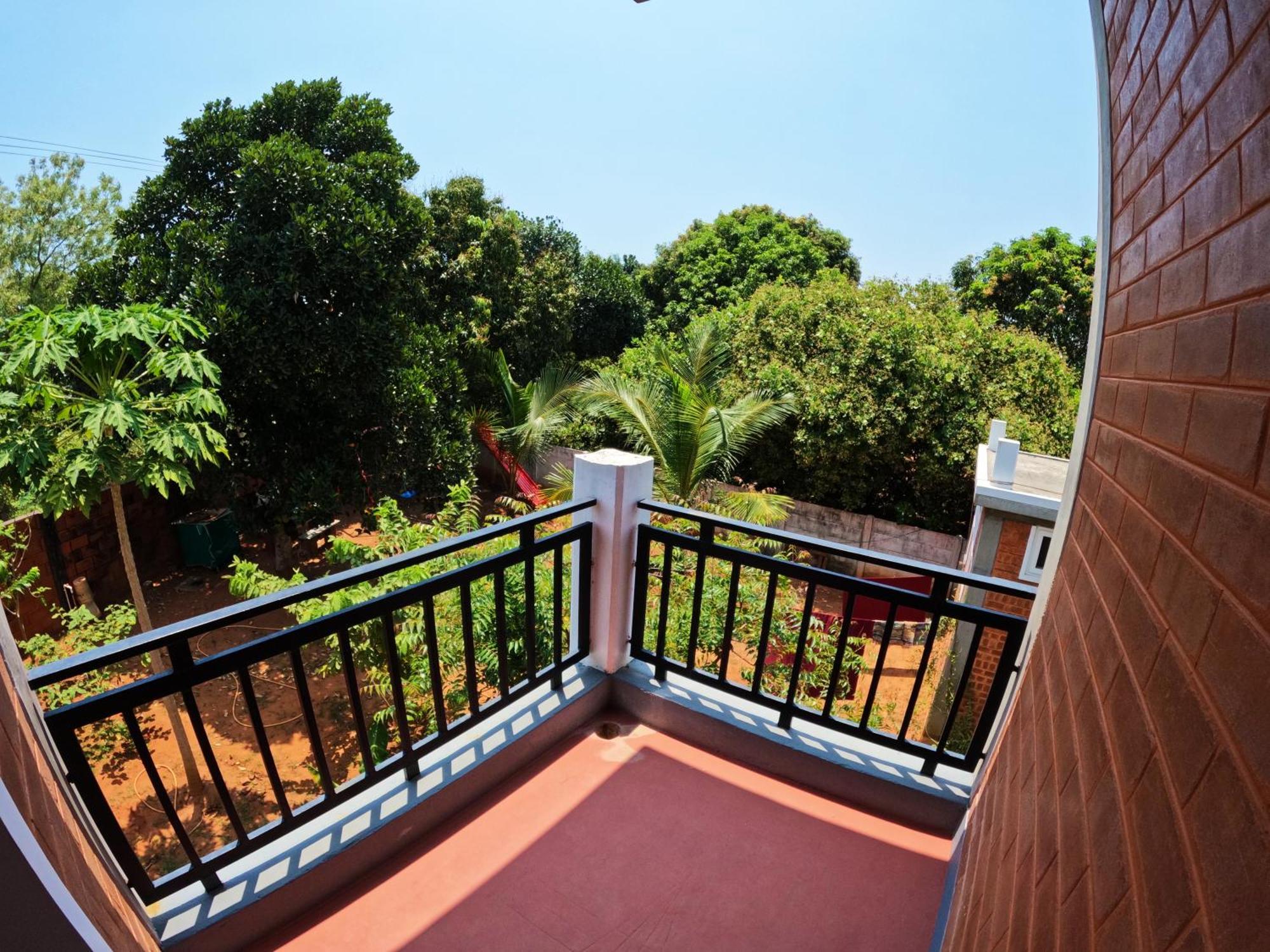 Hotel Wow Farm House Auroville Esterno foto