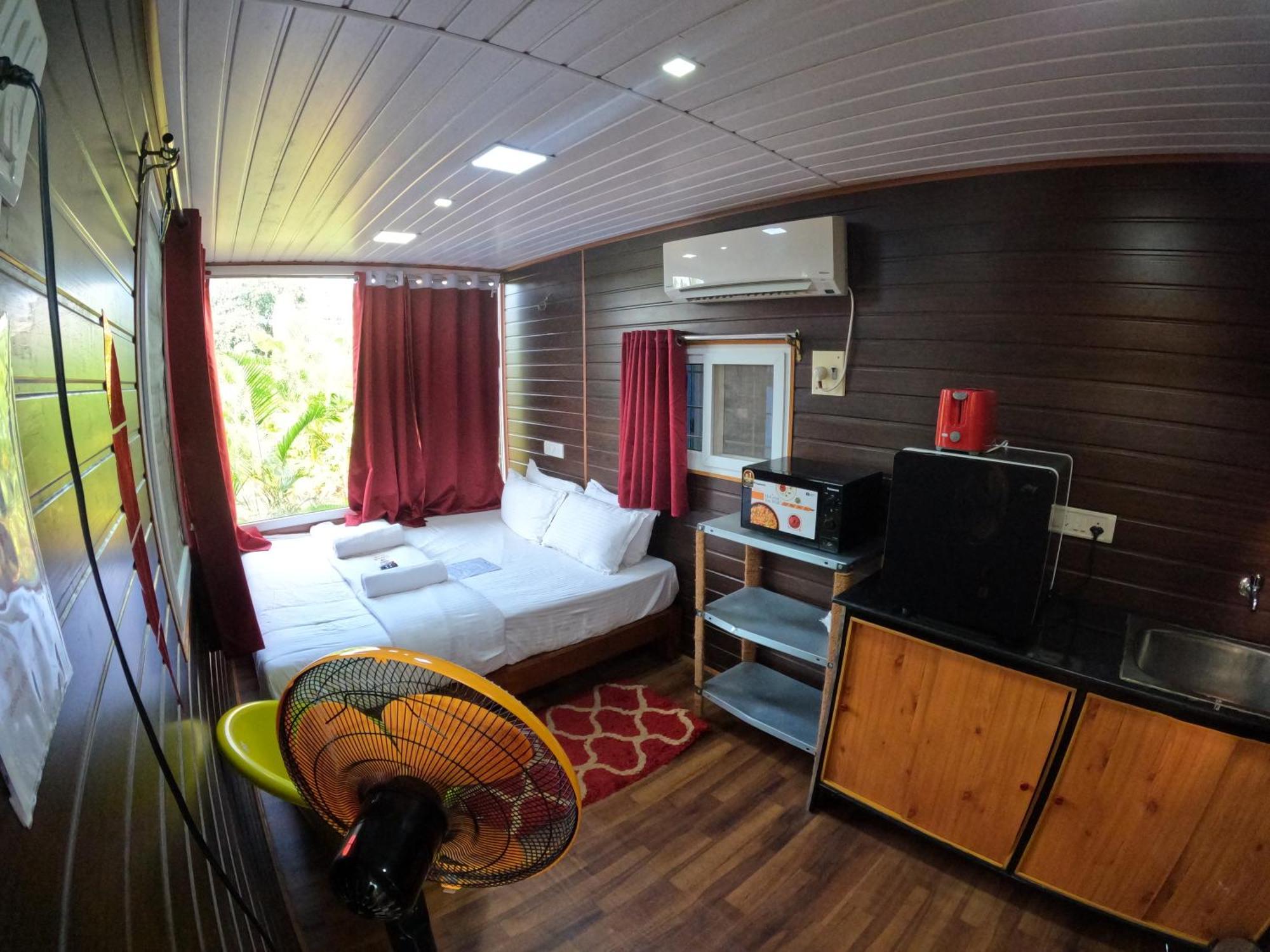 Wow Farm House Auroville Camera foto